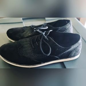 Black oxfords
